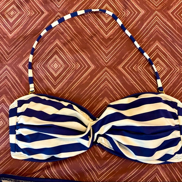 Lot of 2 women’s bikinis, Mossimo, EUC, S - Picture 8 of 10